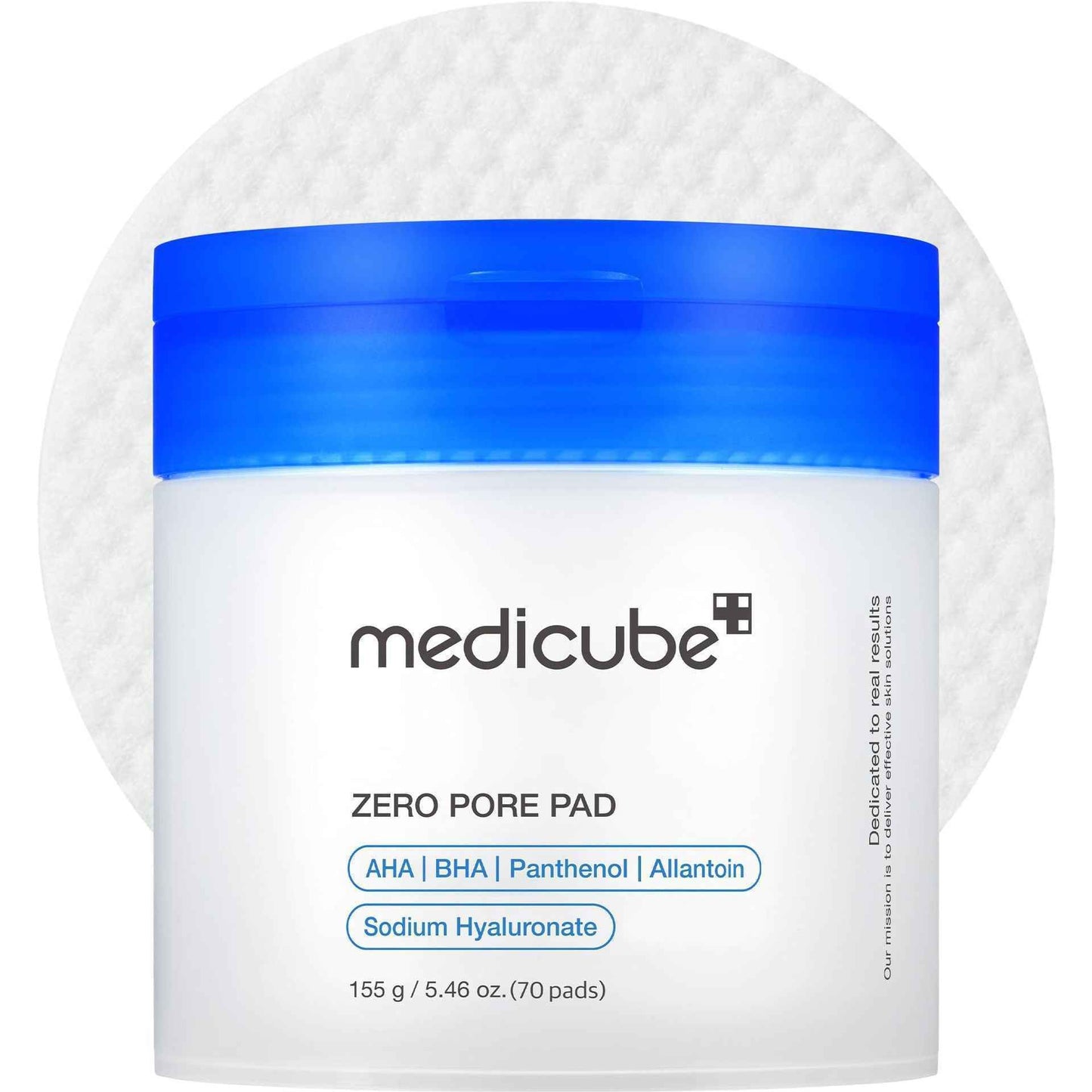 Medicube Zero Pore Pad by Red & Blue with AHA, BHA, Panthenol, and Sodium Hyaluronate for hydrating and exfoliating facial cleansing care.