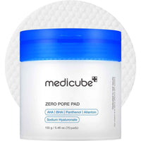 Medicube Zero Pore Pad by Red & Blue with AHA, BHA, Panthenol, and Sodium Hyaluronate for hydrating and exfoliating facial cleansing care.